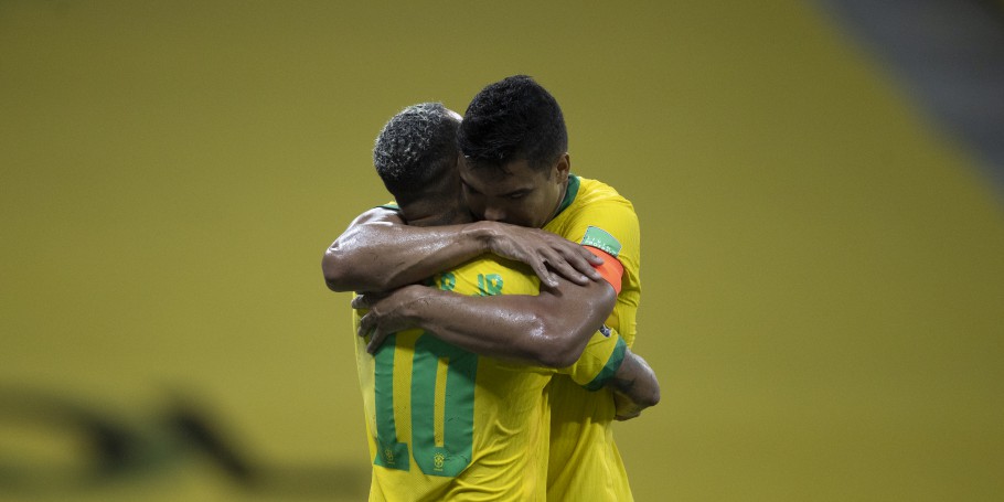 Brasil x Peru pelas Eliminatórias da Copa na Arena Pernambuco